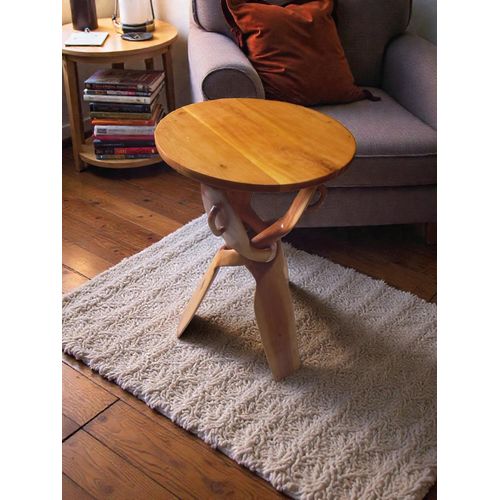 Handcrafted Moroccan Thuya Wood Side Table – Sculptural Interwoven Design