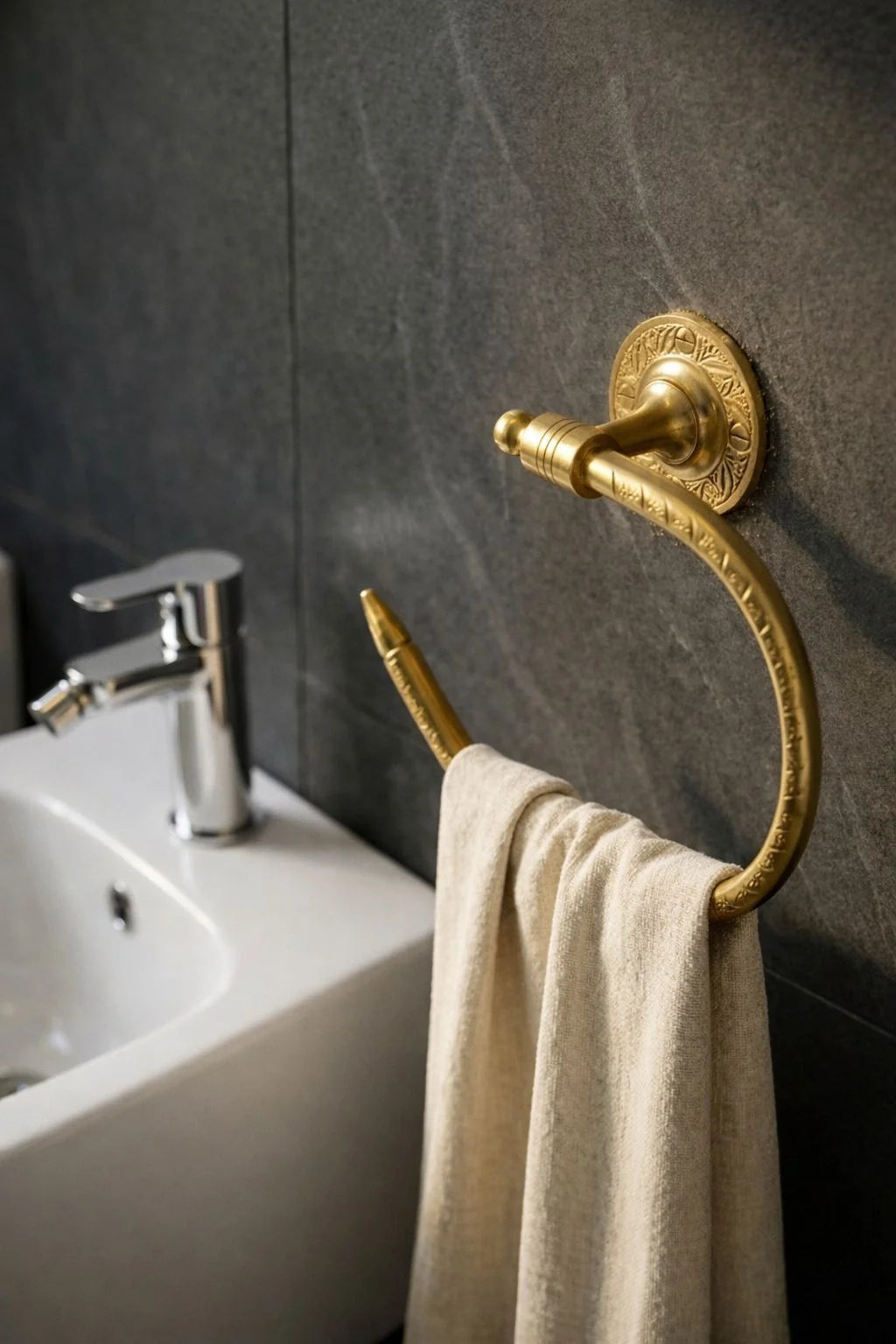 Complete Moroccan Brass Bathroom Accessories Set – 6 Pieces