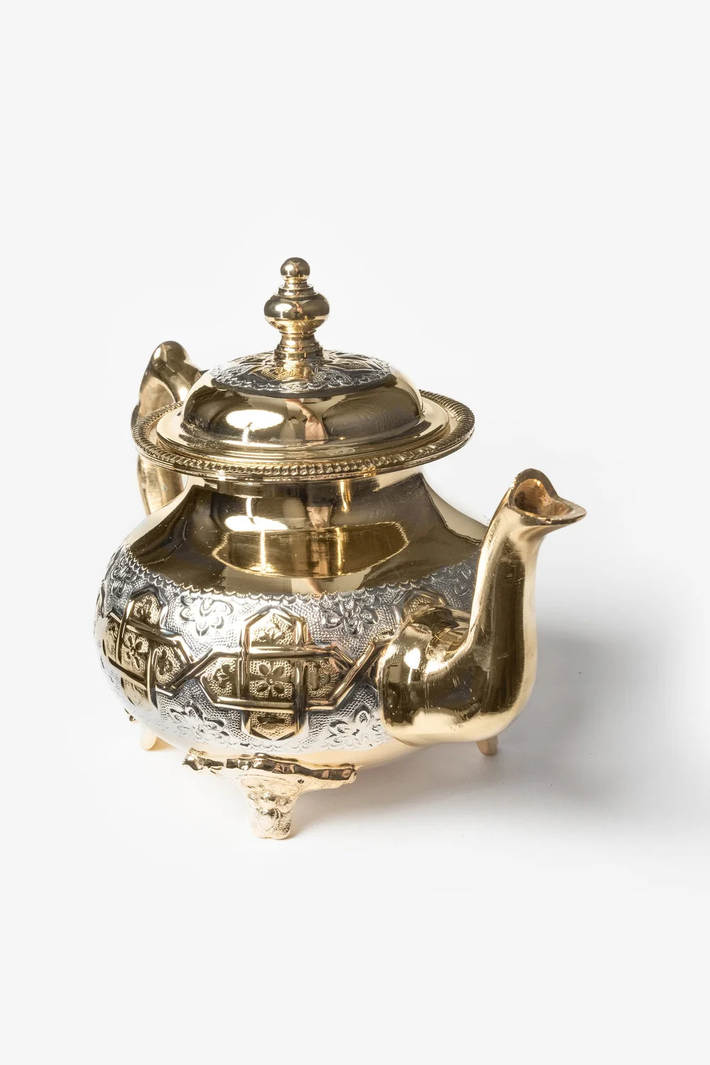 Traditional Moroccan Engraved Teapot – Silver or Two-Tone | 300 ml–1 L