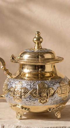 Traditional Moroccan Engraved Teapot – Silver or Two-Tone | 300 ml–1 L