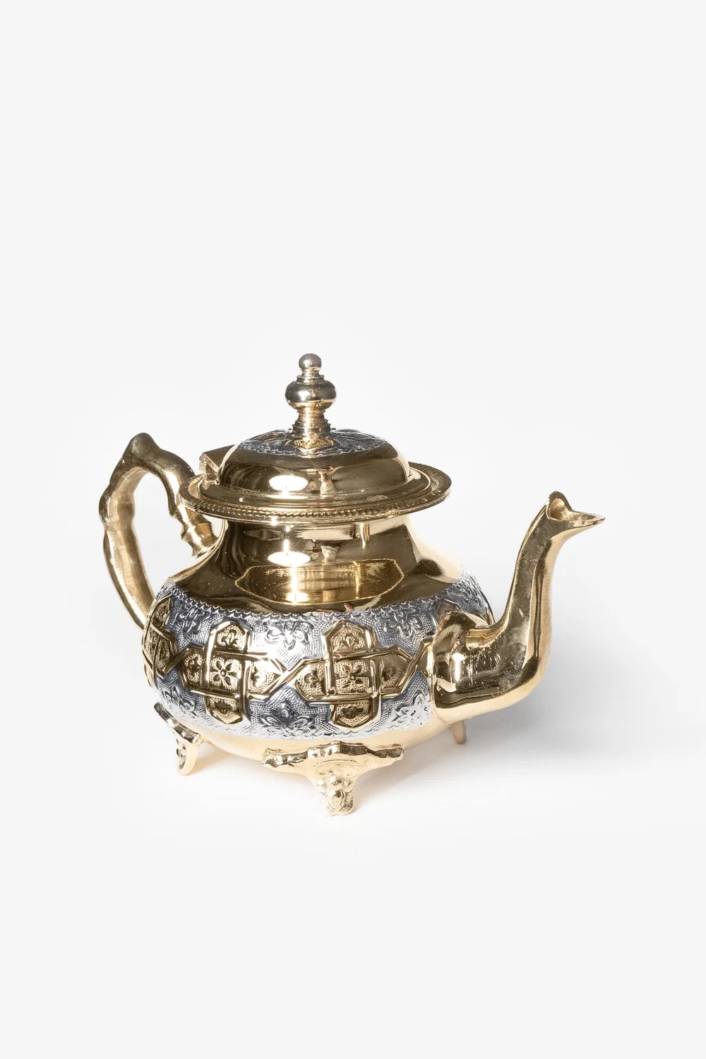 Traditional Moroccan Engraved Teapot – Silver or Two-Tone | 300 ml–1 L